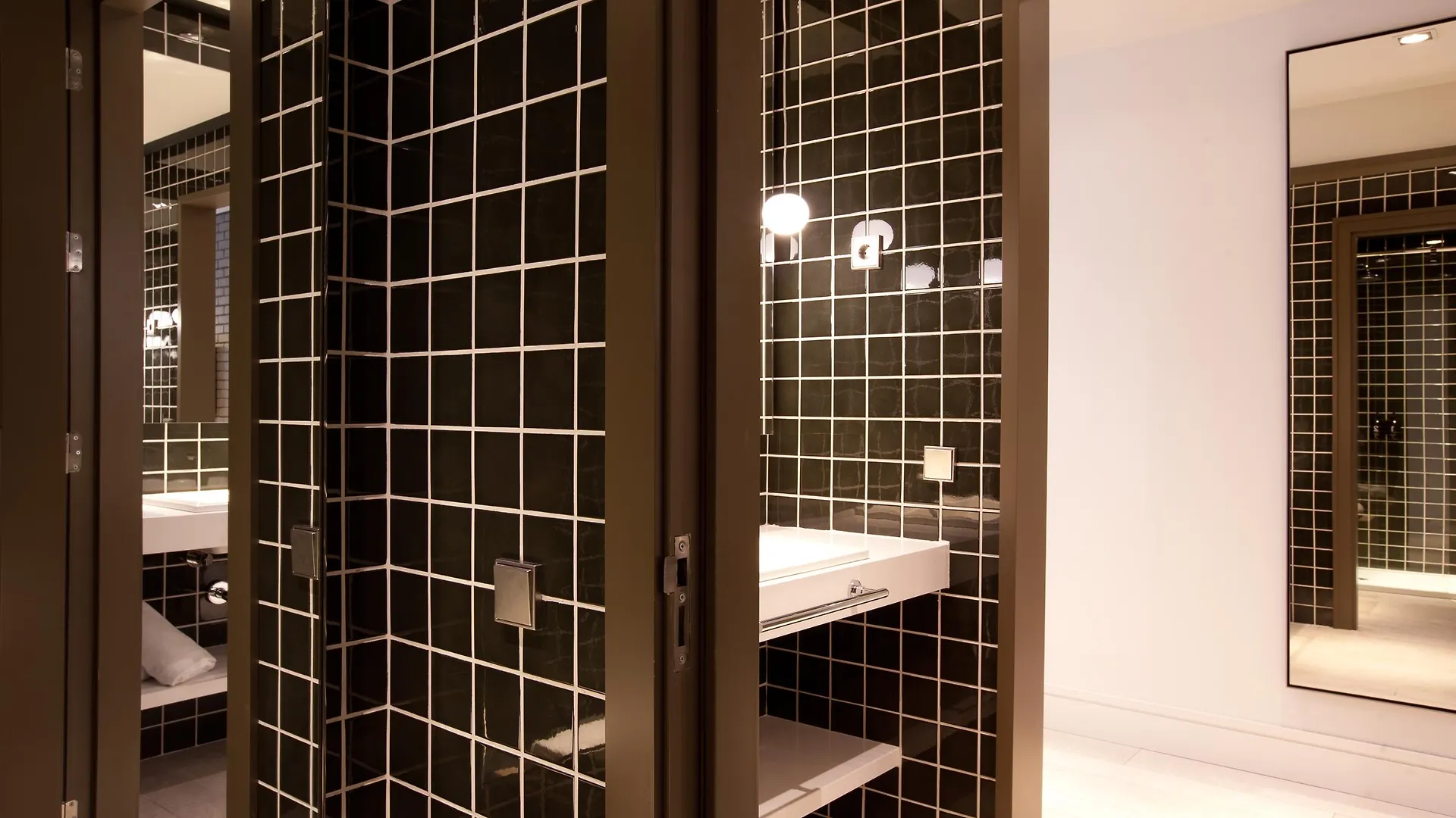 Midtown Apartments Barcelona 0*,